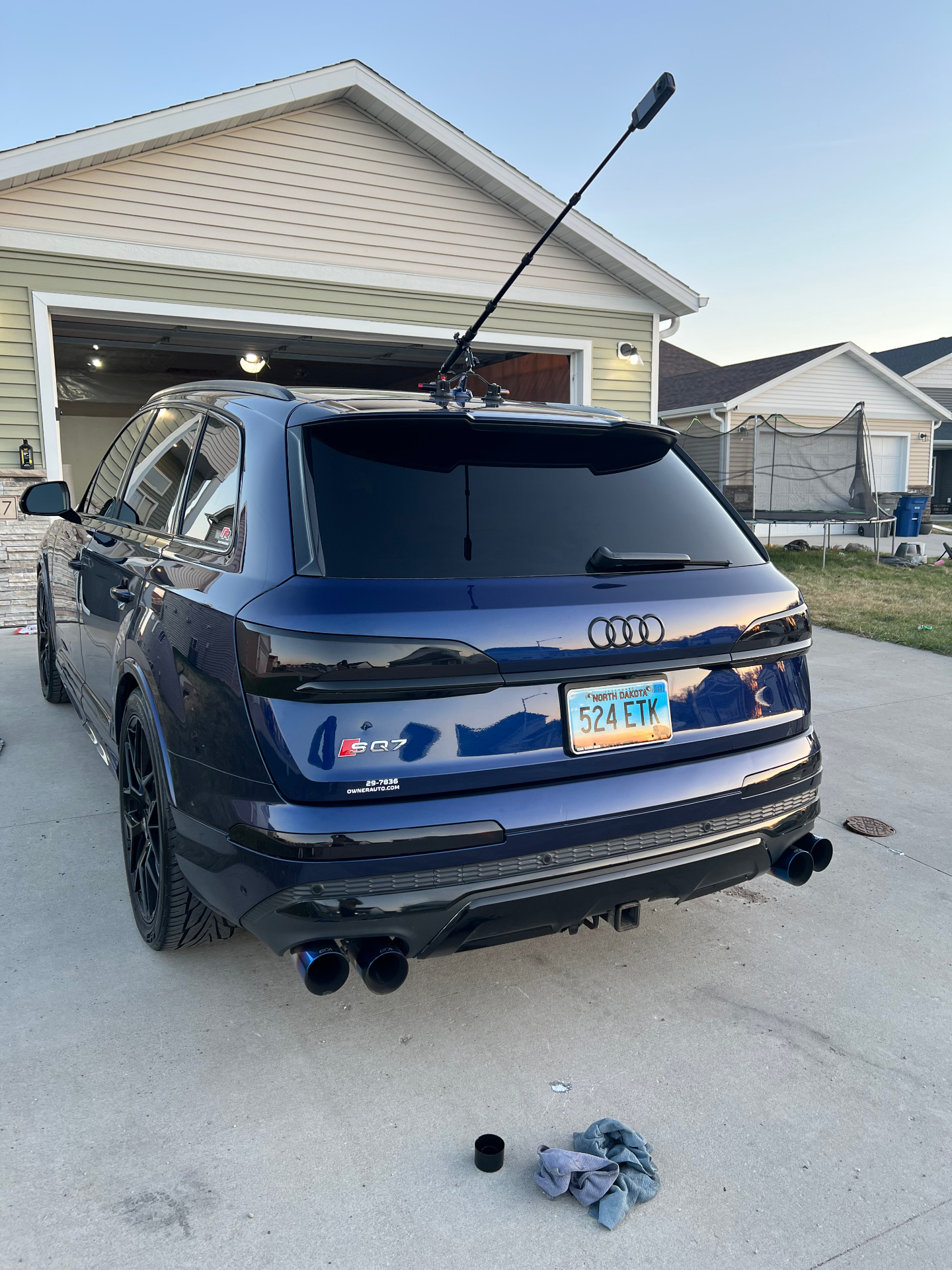 Rear angle on the SQ7 with the details dialed in.